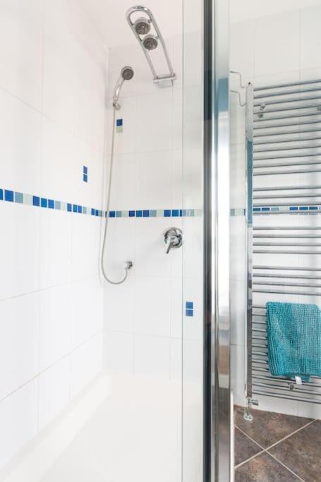 Four Bedroom Townhouse In Famous Suffolks Area Cheltenham Luaran gambar