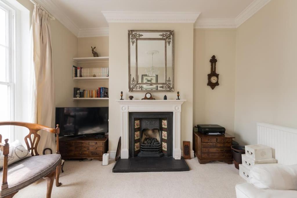 Four Bedroom Townhouse In Famous Suffolks Area Cheltenham Luaran gambar